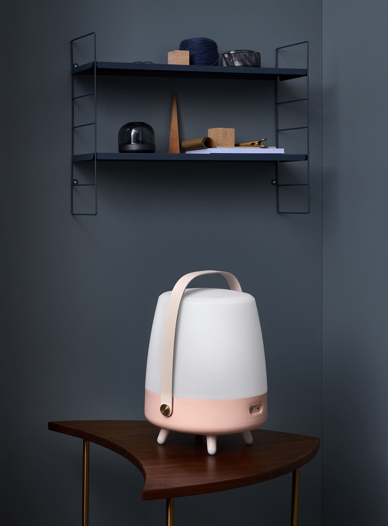 Kooduu Lite-up Play Light Rose – Bluetooth-enabled LED lamp with wooden legs, perfect for music and mood lighting at home or on the go.