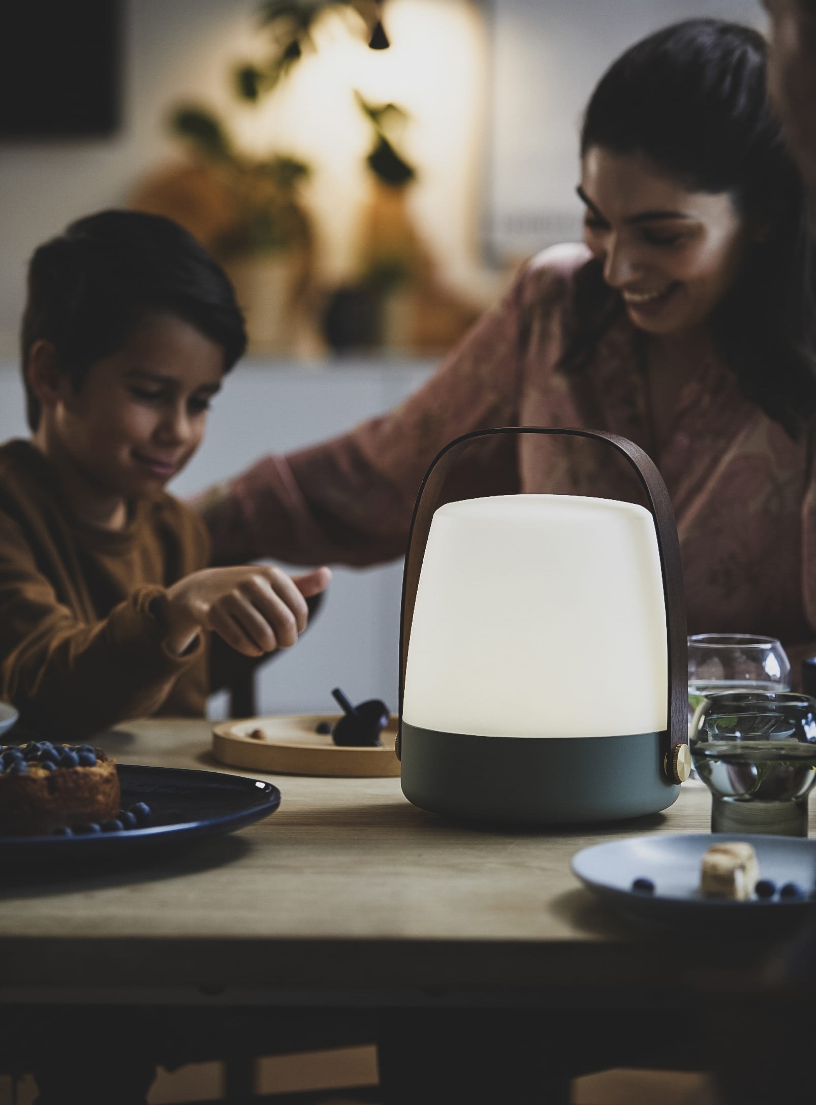 Nordic-inspired Lite-up Petroleum – portable LED lamp with warm white light and wooden handle, perfect for home or patio decor.