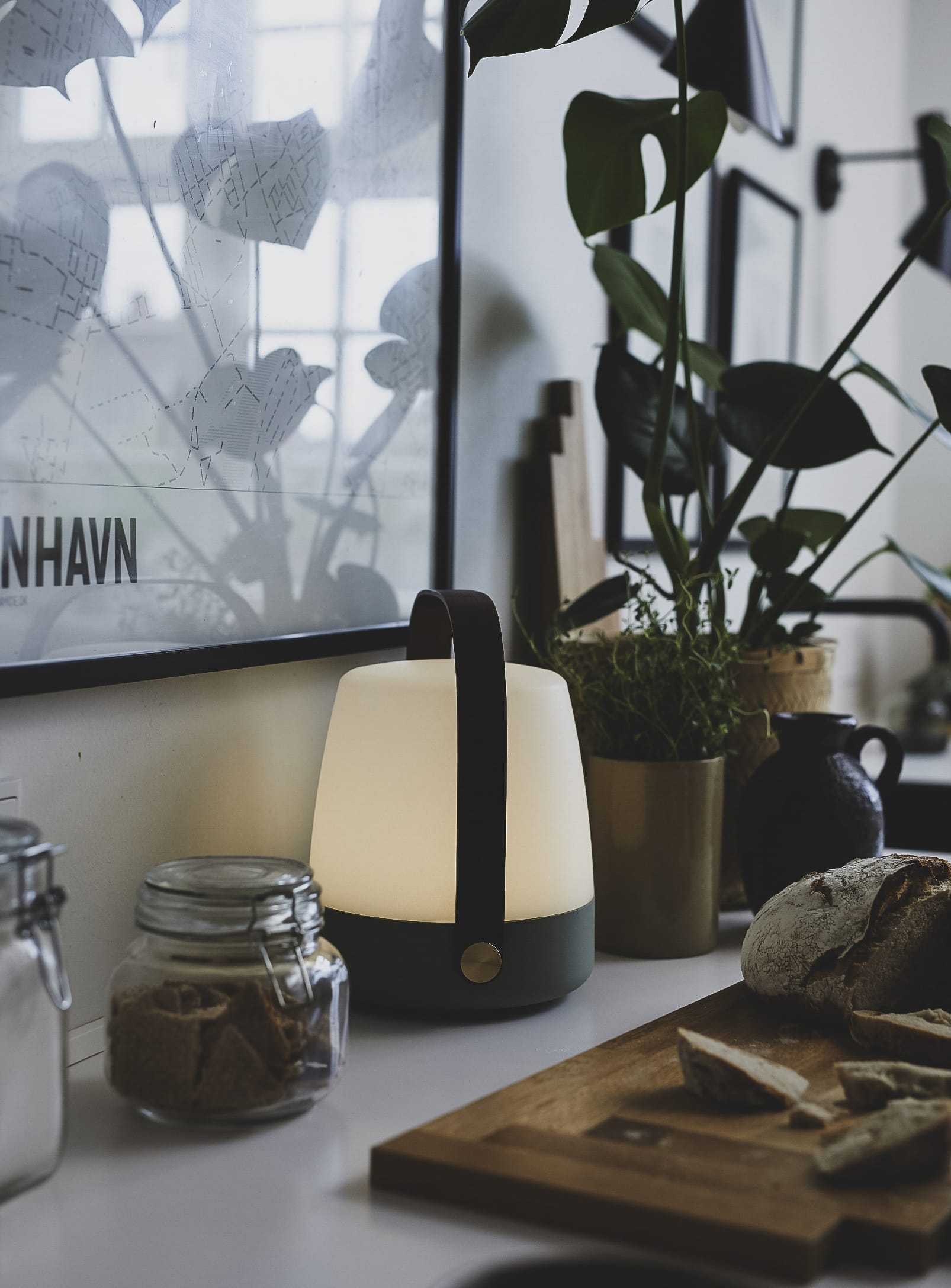 Lite-up Petroleum LED lamp – compact and portable, offering 4 dimmable light settings for a cozy ambiance in any space.