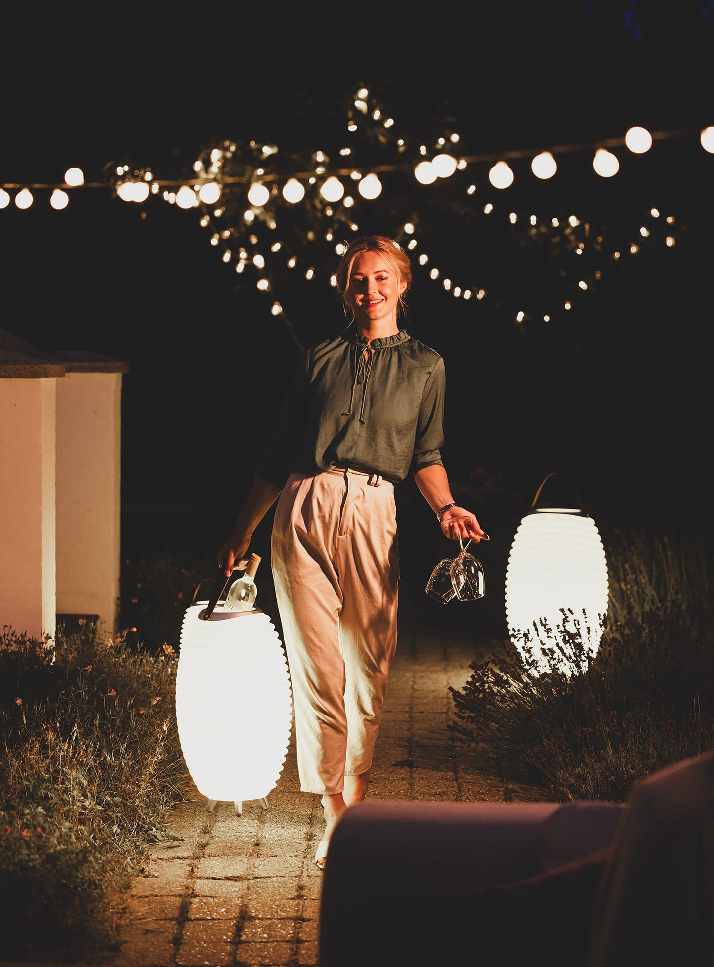 Kooduu Synergy 50 – portable Bluetooth speaker lamp with built-in drinks cooler and adjustable lighting for any occasion.