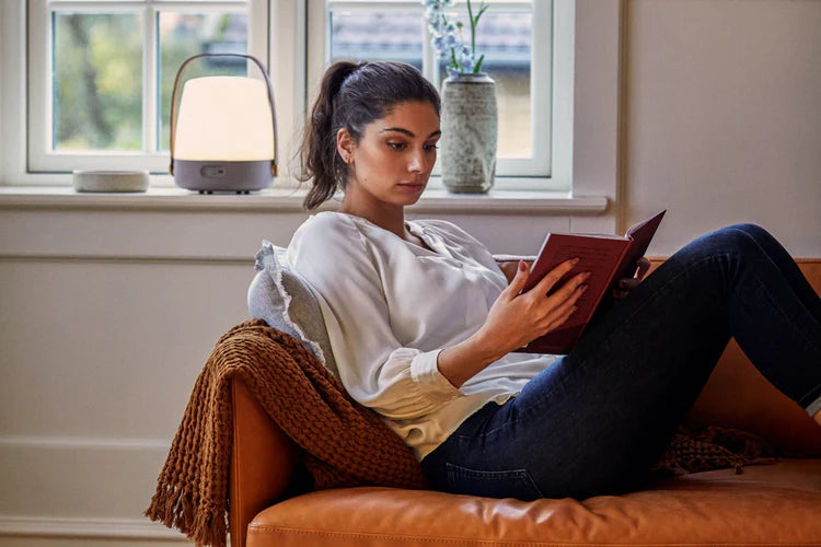Looking for a unique and versatile lamp that can set the mood anywhere? Look no further than the Kooduu Lite-up! With 4 warm white light intensity settings and a portable and rechargeable design, this LED lamp is perfect for creating a cozy and inviting atmosphere in any space, whether you're at home, in your garden, or on a road trip.