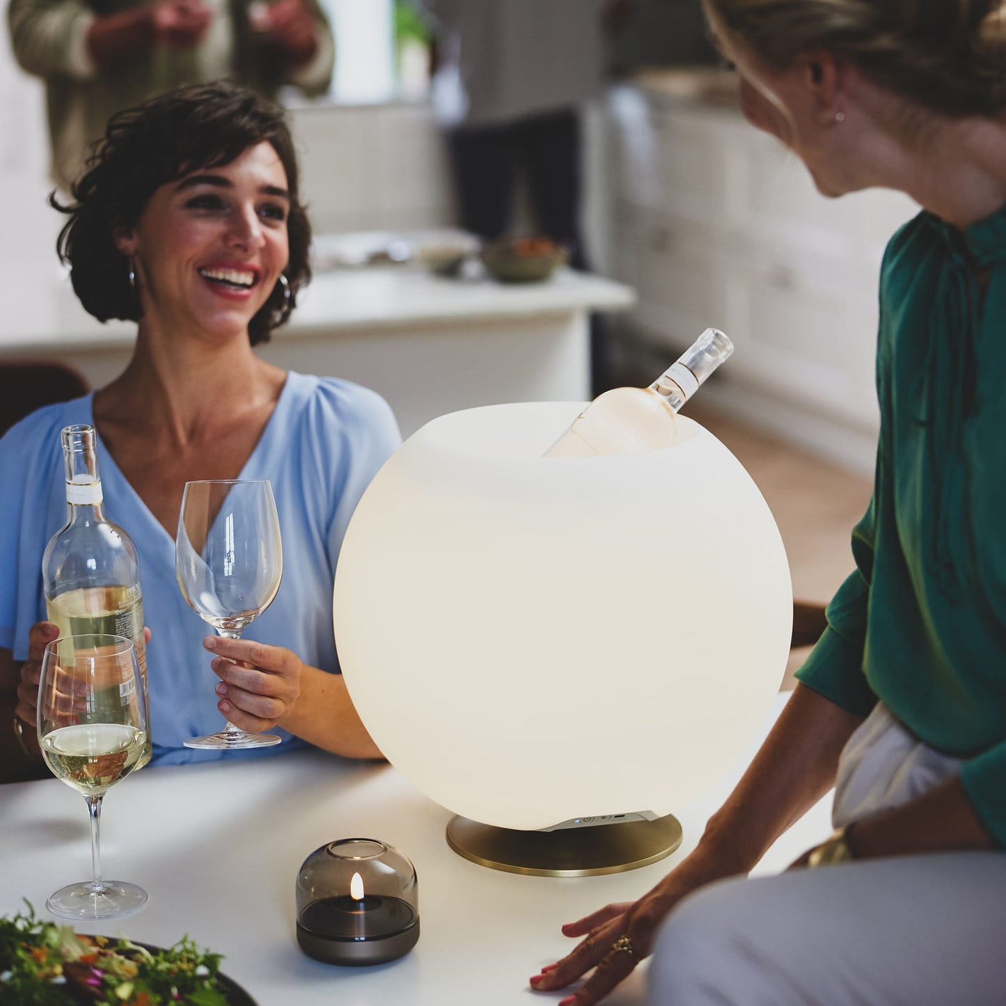 Transform your space with Kooduu's Sepia Glow 08—over 100 hrs of candlelight from a sleek, stylish, and safe holder.